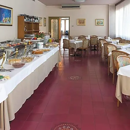 Hotel Gloria